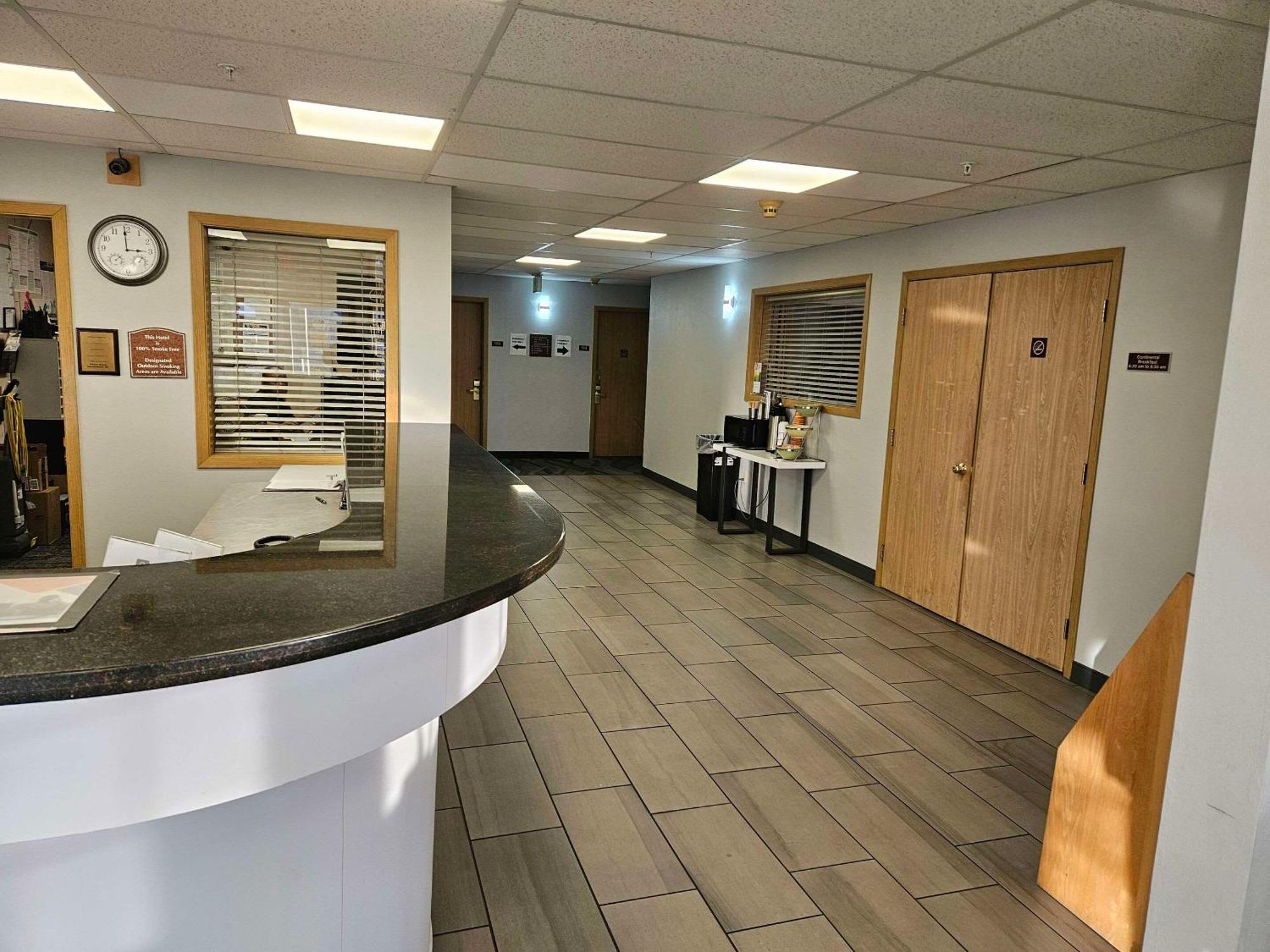 Quality Inn Tulalip - Мерисвил Екстериор снимка